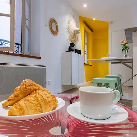 Le Nid Douillet - Lit King Size Montauban